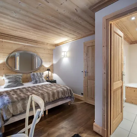 Chalet Cosy Au Centre De Le Praz Avec Sauna, Terrasse Et Parking - Fr-1-568-15 *