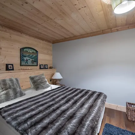 Confortable Avec Sauna A Le Praz, Proche Remontees - Fr-1-568-15 Chalet Courchevel